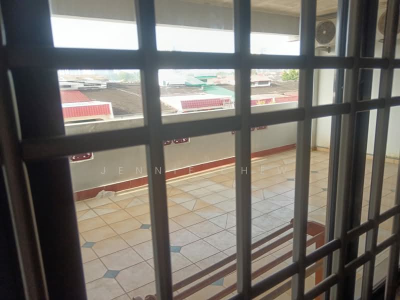 Taman Pelangi Tamans Pelangis Tamans Pelangis untuk Untuk Dijual - RM 1,100,000, Mac 2026 - Balcony - PropertyGuru.com.my