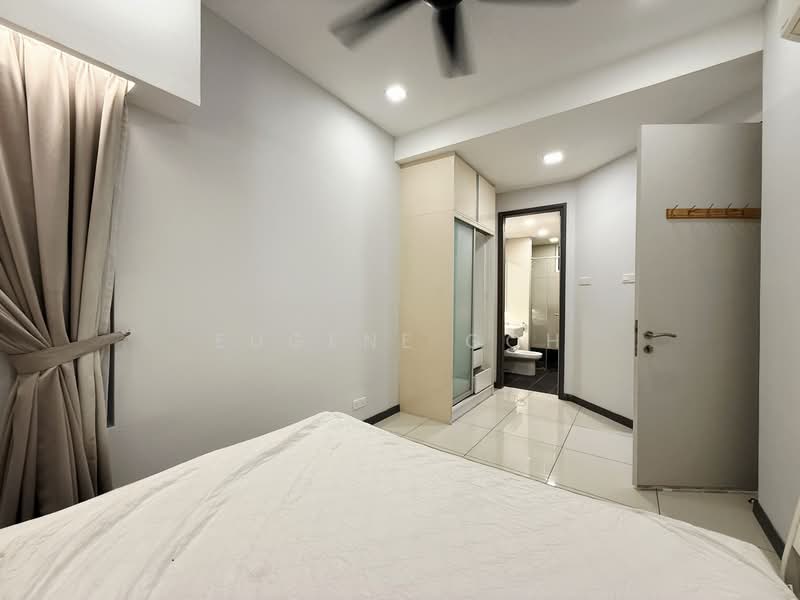 Tiara Mutiara 2 untuk Untuk Disewa - RM 1,800 /bulan, Mac 2026 - Master Bedroom attached with bathroom - PropertyGuru.com.my
