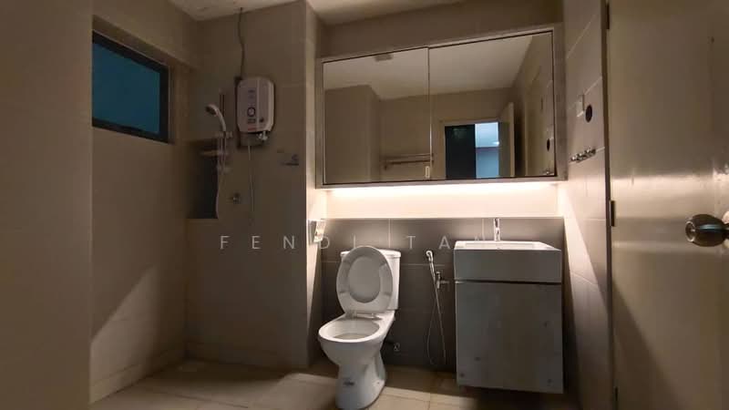 Service Residence for Rent at SetiaWalk - Fendi tan - Bathroom - PropertyGuru.com.my