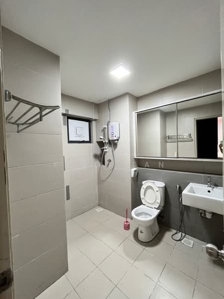 Service Residence for Rent at SetiaWalk - Fendi tan - Bathroom - PropertyGuru.com.my