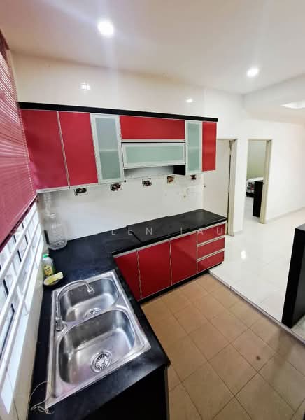 TAMAN TUAH PERDANA untuk Untuk Dijual - RM 430,000, Mac 2026 - Kitchen - PropertyGuru.com.my