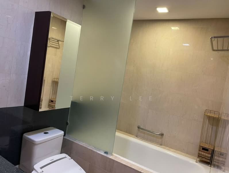 i-Zen @ Kiara 2 untuk Untuk Disewa - RM 5,500 /bulan, Mac 2026 - Bathroom - PropertyGuru.com.my