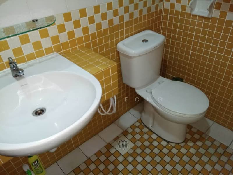 Condominium for Rent at Perdana Emerald - Ruby Leong - Bathroom - PropertyGuru.com.my