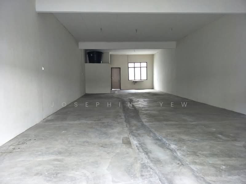 Shop for Sale in Bandar Penawar (Kota Tinggi) - Josephine Yew - Interior - PropertyGuru.com.my