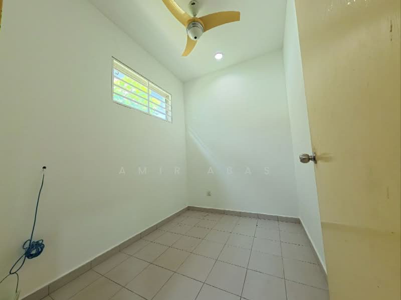 3-storey Terraced House for Sale in Bandar Teknologi Kajang (Kajang) - Amir Abas - Interior - PropertyGuru.com.my