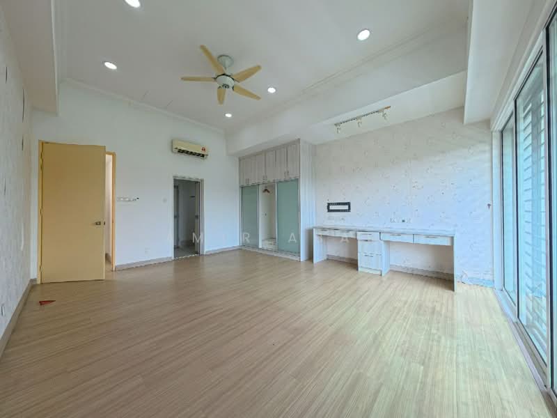 3-storey Terraced House for Sale in Bandar Teknologi Kajang (Kajang) - Amir Abas - Bedroom - PropertyGuru.com.my