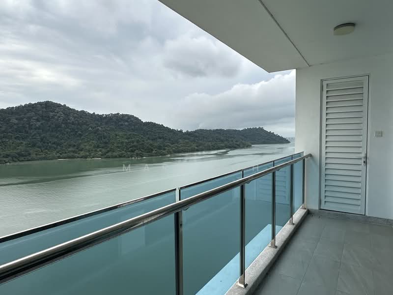 Kondominium untuk Disewa di Queens Residences Q1 @ Queens Waterfront - Mark Goh - Balcony - PropertyGuru.com.my