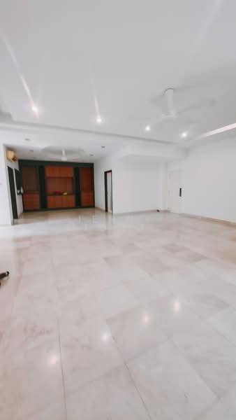 Bungalow for Sale in Valencia (Sungai Buloh) - Jenny Tong - Living Room - PropertyGuru.com.my