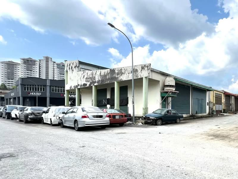 Factory for Sale in Kepong (Kuala Lumpur) - Keanu Tan - Exterior - PropertyGuru.com.my