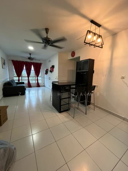 De Kiara untuk Untuk Disewa - RM 1,500 /bulan, Mac 2026 - Living Room - PropertyGuru.com.my
