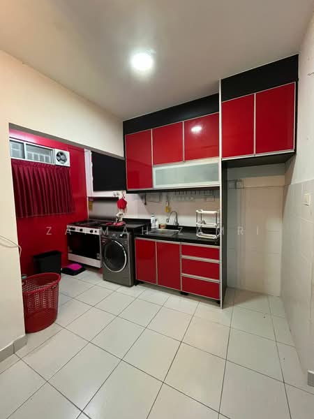 De Kiara untuk Untuk Disewa - RM 1,500 /bulan, Mac 2026 - Kitchen - PropertyGuru.com.my