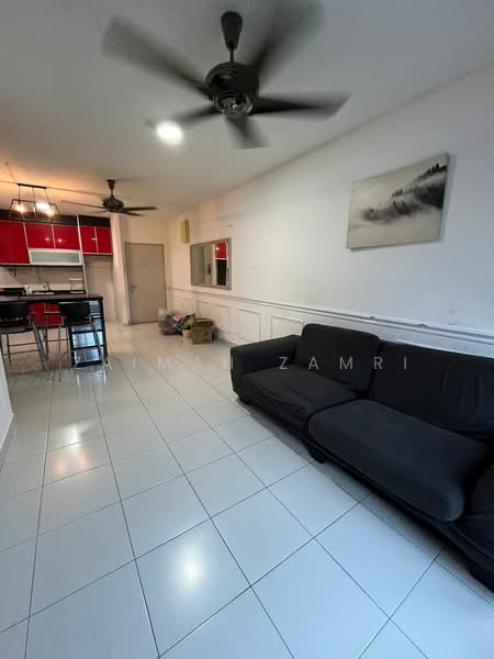 De Kiara untuk Untuk Disewa - RM 1,500 /bulan, Mac 2026 - Living Room - PropertyGuru.com.my
