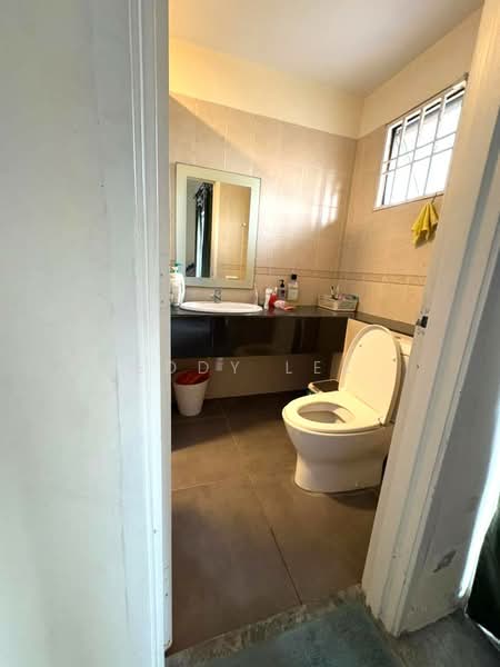 2 Storey Terrace House Taman Lagenda Mas Cheras untuk Untuk Disewa - RM 2,500 /bulan, Apr 2026 - Bathroom - PropertyGuru.com.my