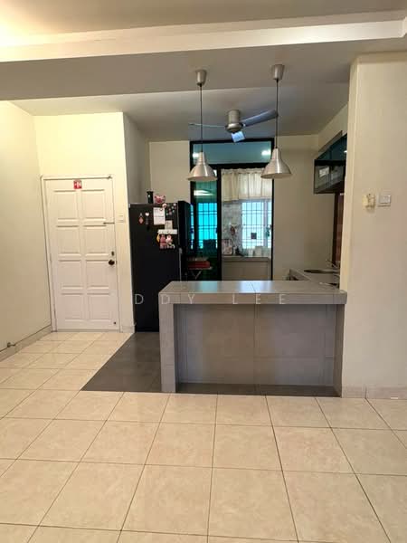 2 Storey Terrace House Taman Lagenda Mas Cheras untuk Untuk Disewa - RM 2,500 /bulan, Apr 2026 - Kitchen - PropertyGuru.com.my