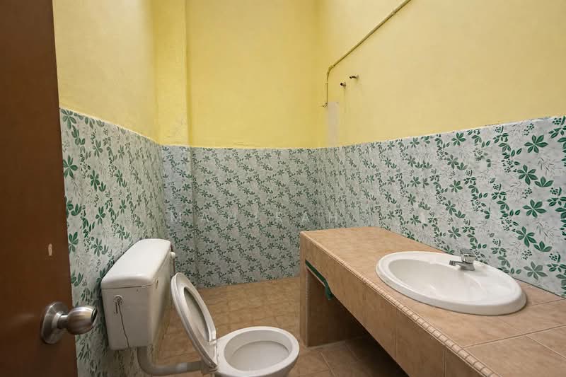 Bangi Perdana Seksyen 3 untuk Untuk Dijual - RM 600,000, Mac 2026 - Bathroom - PropertyGuru.com.my