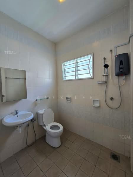 2-storey Terraced House for Sale in Setia Alam (Selangor) - Alex Lee - Bathroom - PropertyGuru.com.my