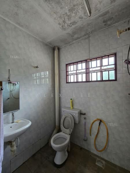 2-storey Terraced House for Sale in Klang (Selangor) - Alex Lee - Bathroom - PropertyGuru.com.my