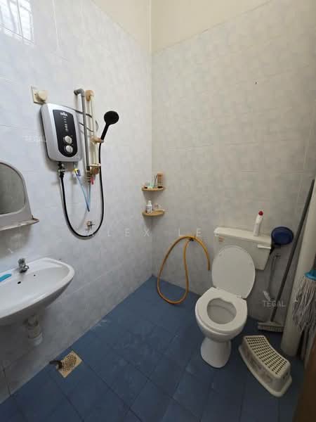 2-storey Terraced House for Sale in Klang (Selangor) - Alex Lee - Bathroom - PropertyGuru.com.my