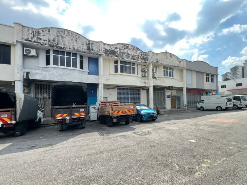 Terrace Factory for Sale in Taman Perindustrian Tago (Kepong) - Keanu Tan - Exterior - PropertyGuru.com.my