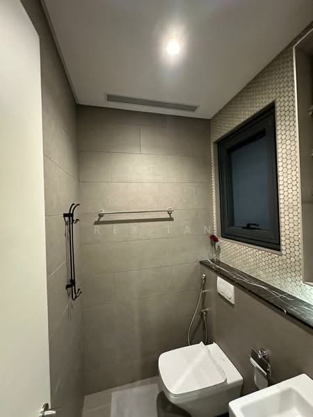 Lucentia Residences untuk Untuk Disewa - RM 5,200 /bulan, Mac 2026 - Bathroom - PropertyGuru.com.my