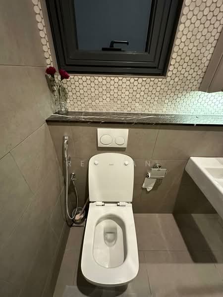 Lucentia Residences untuk Untuk Disewa - RM 5,200 /bulan, Mac 2026 - Bathroom - PropertyGuru.com.my