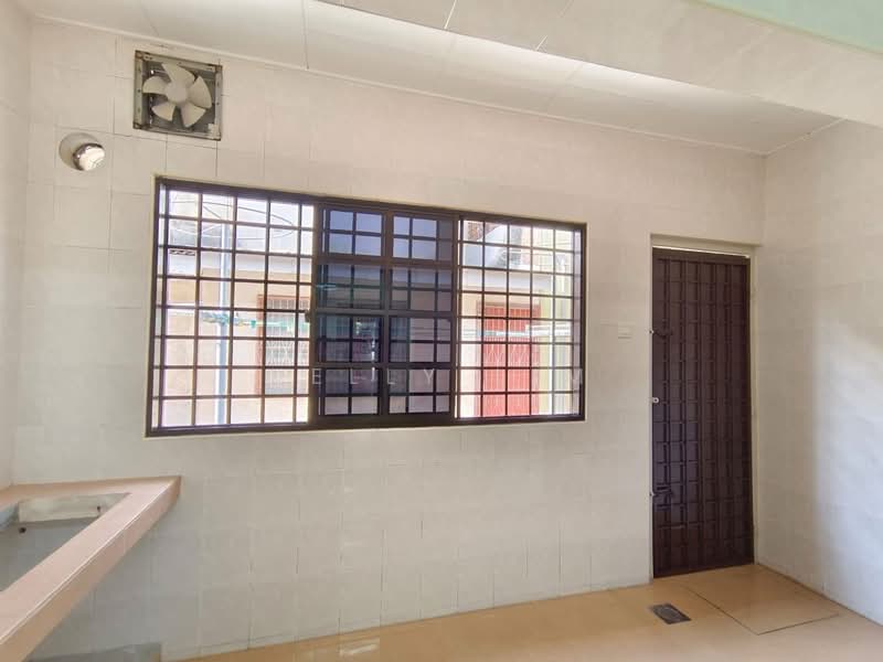 Taman Sri Muda untuk Untuk Disewa - RM 1,700 /bulan, Mac 2026 - Interior - PropertyGuru.com.my