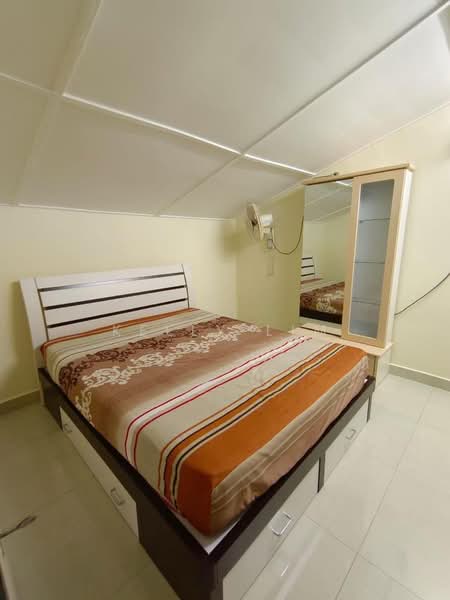 Taman Sri Muda untuk Untuk Disewa - RM 1,700 /bulan, Mac 2026 - Bedroom - PropertyGuru.com.my