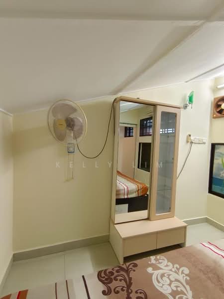 Taman Sri Muda untuk Untuk Disewa - RM 1,700 /bulan, Mac 2026 - Bedroom - PropertyGuru.com.my