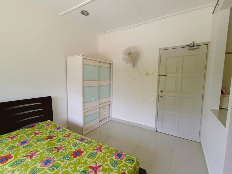 Taman Sri Muda untuk Untuk Disewa - RM 1,700 /bulan, Mac 2026 - Bedroom - PropertyGuru.com.my