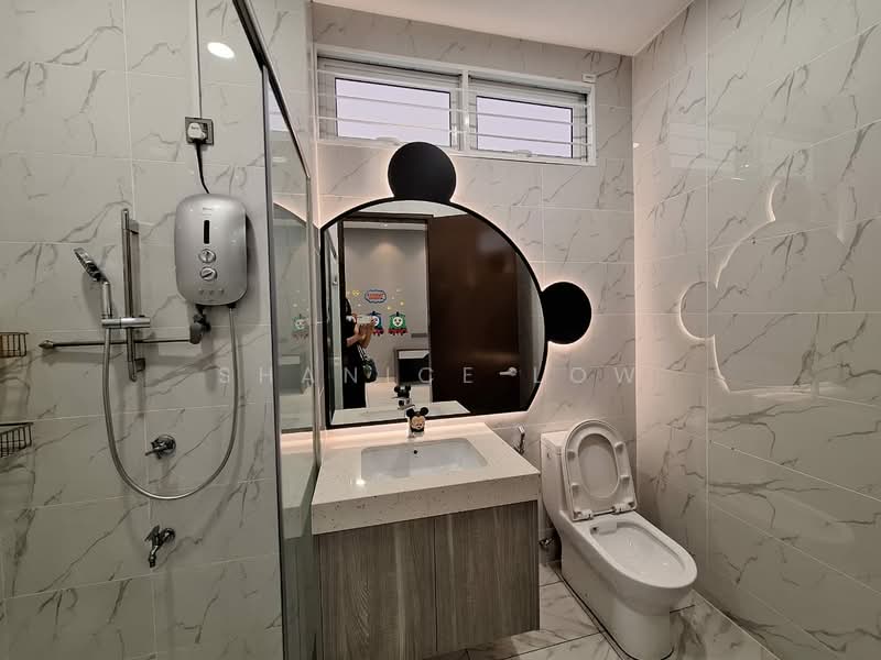 Semi-Detached House for Sale in Puchong (Selangor) - Shanice Low - Bathroom - PropertyGuru.com.my