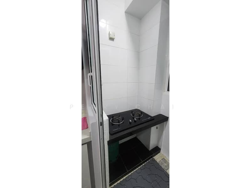 Scenaria @ North Kiara Hills untuk Untuk Disewa - RM 2,300 /bulan, Mac 2026 - Kitchen - PropertyGuru.com.my