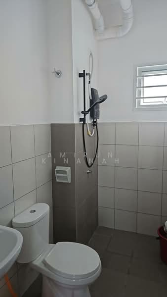 Apartment for Rent at Duta Perintis - Amirun Kinanah - Bathroom - PropertyGuru.com.my