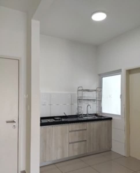 Condominium for Sale at The Holmes 1 - Mohd Shafik - Kitchen - PropertyGuru.com.my