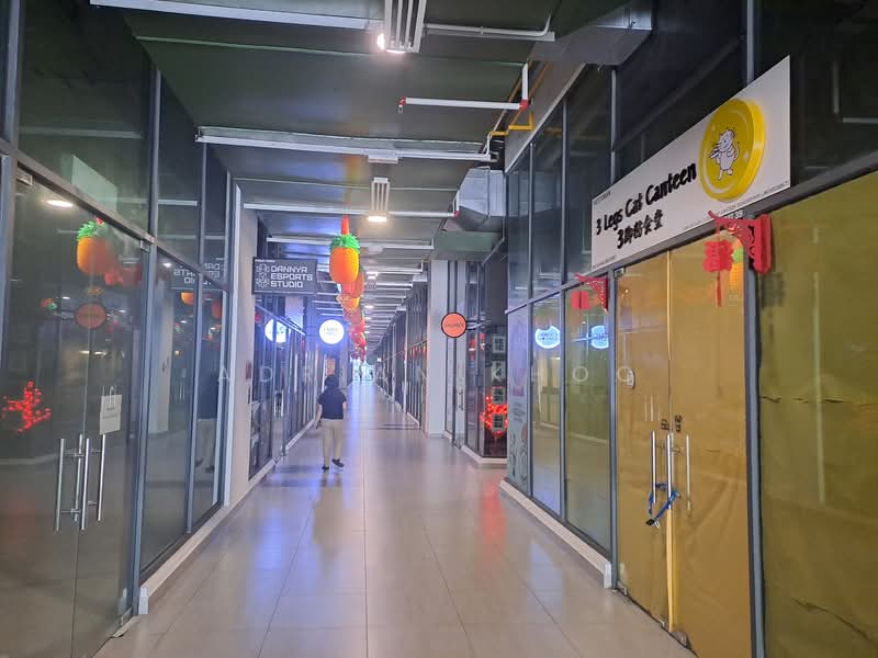 Shop for Rent in Subang Jaya (Selangor) - Adrian Khoo - Corridor - PropertyGuru.com.my