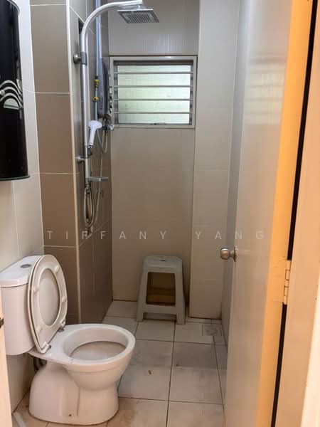 Amberley untuk Untuk Disewa - RM 1,600 /bulan, Mac 2026 - Bathroom - PropertyGuru.com.my