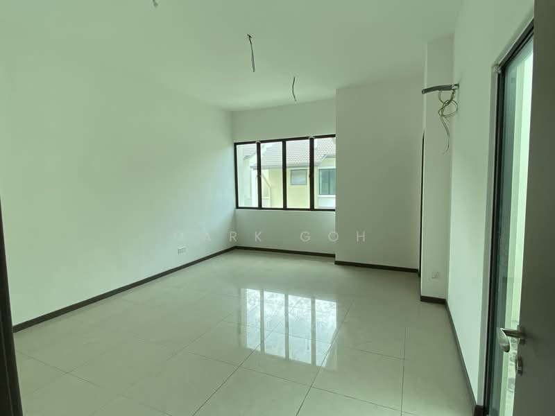 Rumah Teres 3 Tingkat untuk Dijual di Bandar Bayan Bahru (Bayan Lepas) - Mark Goh - Living Room - PropertyGuru.com.my
