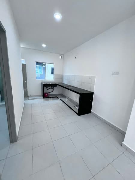 2-storey Terraced House for Sale in Taman Pulai Mutiara (Iskandar Puteri (Nusajaya)) - Sharm . - Kitchen - PropertyGuru.com.my