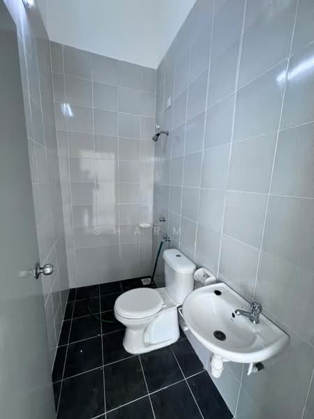 2-storey Terraced House for Sale in Taman Pulai Mutiara (Iskandar Puteri (Nusajaya)) - Sharm . - Bathroom - PropertyGuru.com.my