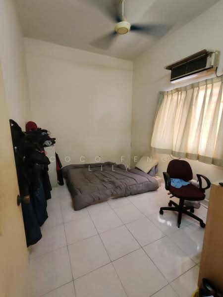 2-storey Terraced House for Sale in Taman Seri Austin (Tebrau) - Coco Feng Lily - Bedroom - PropertyGuru.com.my
