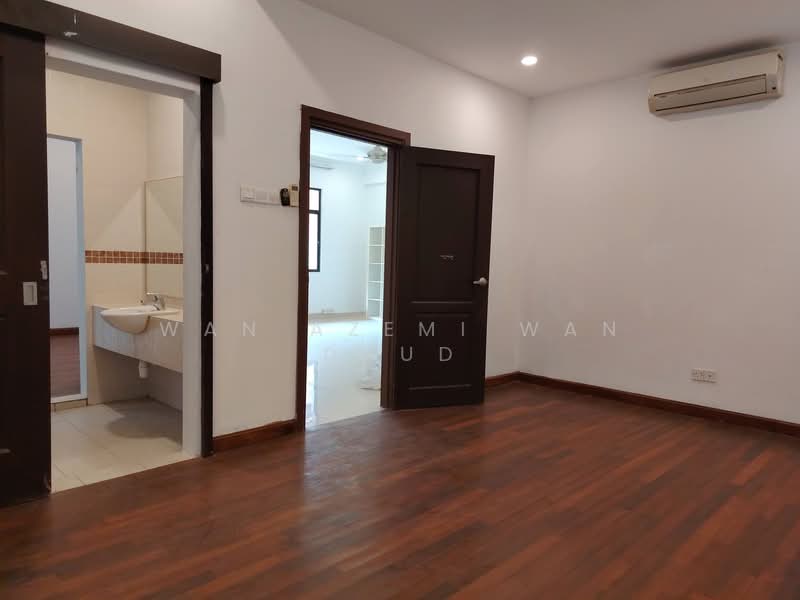 Semi-Detached House for Sale in Taman Melawati (Ulu Kelang) - Wan Azemi Wan Daud - Interior - PropertyGuru.com.my