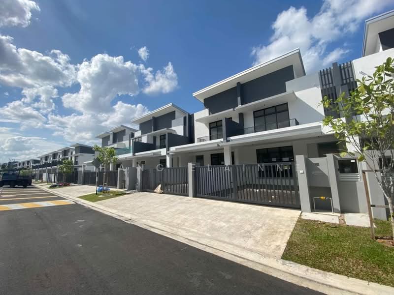 2-storey Terraced House for Sale in Taman Ponderosa (Johor Bahru) - Phang Elainne - Exterior - PropertyGuru.com.my