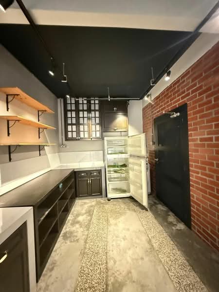 For Rent - Kampung Bahru