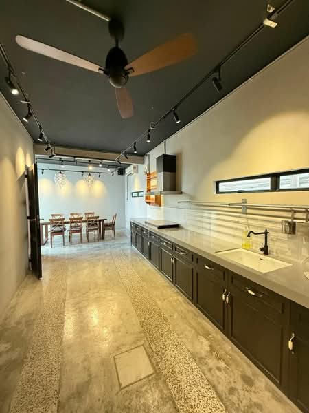 For Rent - Kampung Bahru