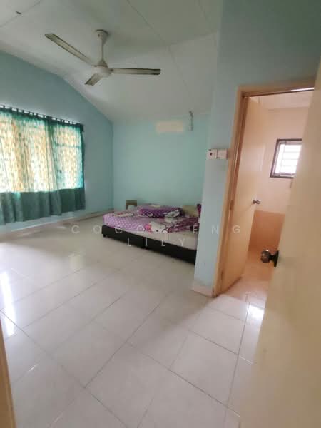 2-storey Terraced House for Sale in Taman Seri Austin (Tebrau) - Coco Feng Lily - Bedroom - PropertyGuru.com.my
