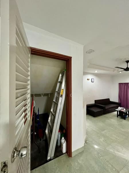 2-storey Terraced House for Sale in Taman Tasek Damai (Ipoh) - Kelvin Chong - Living Room - PropertyGuru.com.my