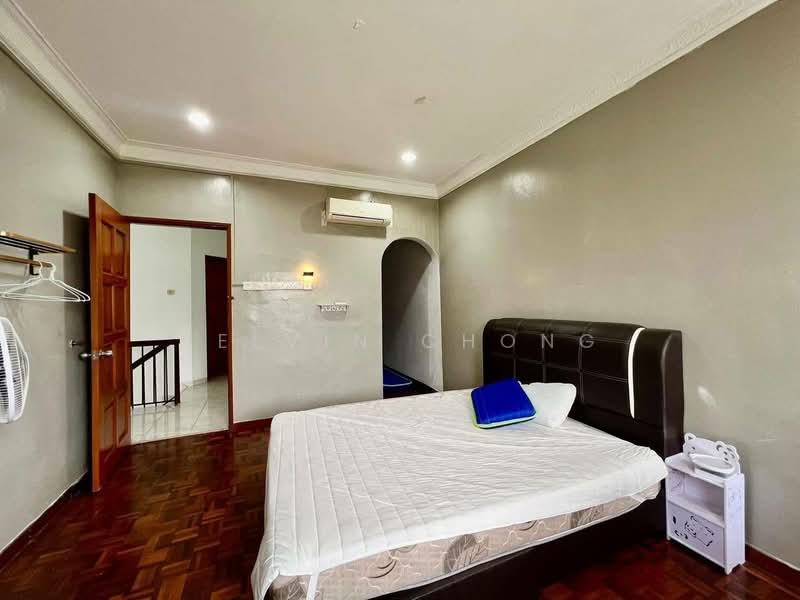 2-storey Terraced House for Sale in Taman Tasek Damai (Ipoh) - Kelvin Chong - Bedroom - PropertyGuru.com.my