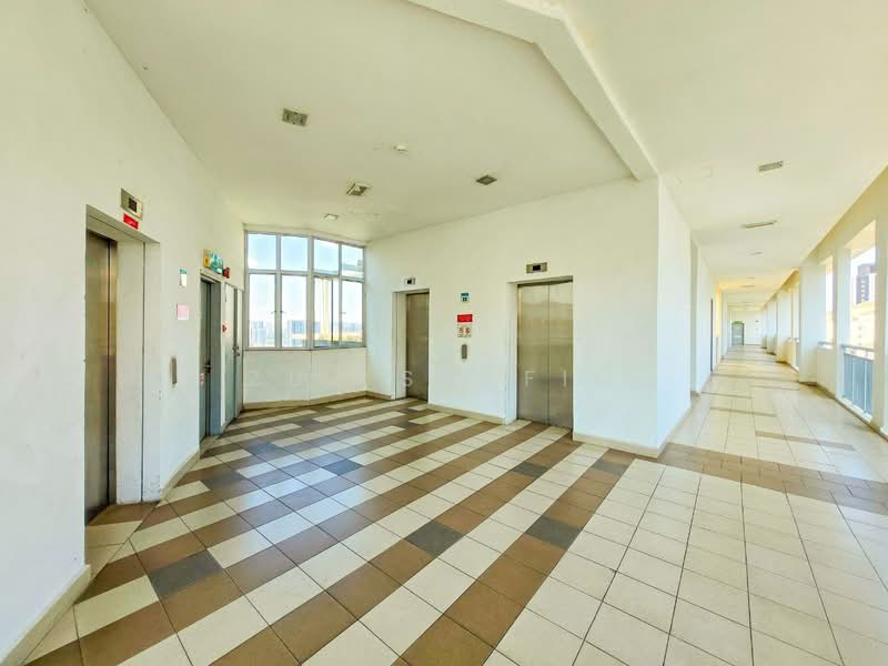 Condominium for Sale at Suasana Lumayan - Zul Syafiq - Lobby - PropertyGuru.com.my