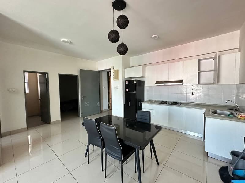 Condominium for Sale at The Aliff Residences (Alif Utama) - Sky Tee - Kitchen - PropertyGuru.com.my