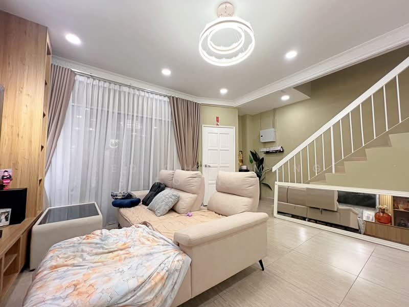 2-storey Terraced House for Sale in Cheras (Selangor) - Fred Chai Meng Foong - Living Room - PropertyGuru.com.my