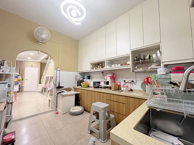 2-storey Terraced House for Sale in Cheras (Selangor) - Fred Chai Meng Foong - Kitchen - PropertyGuru.com.my